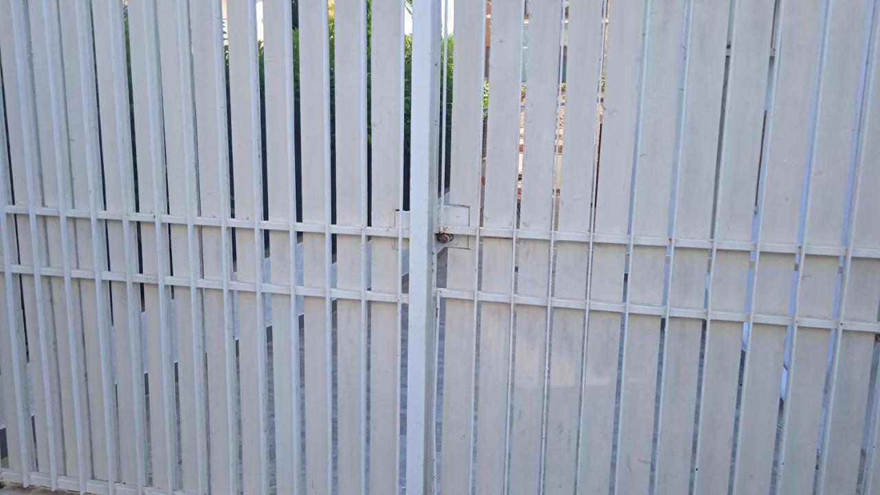 サンタ・マリネッラ Casetta Con Giardinoヴィラ エクステリア 写真
